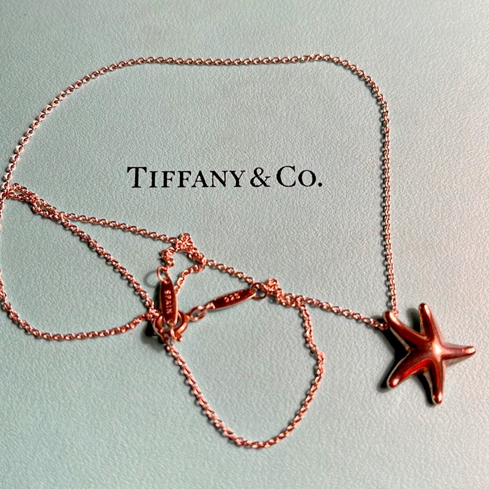 Tiffany & Co 925 Sterling 16” necklace with 5 point starfish pendant